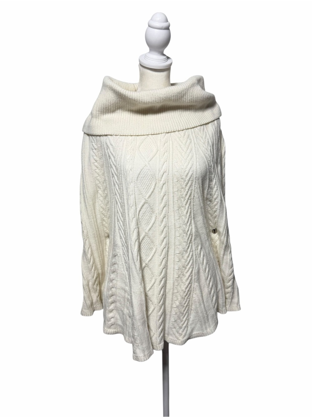 White House Black Market Cable Knit Poncho Sweater Cowl Neck Ivory Snap S